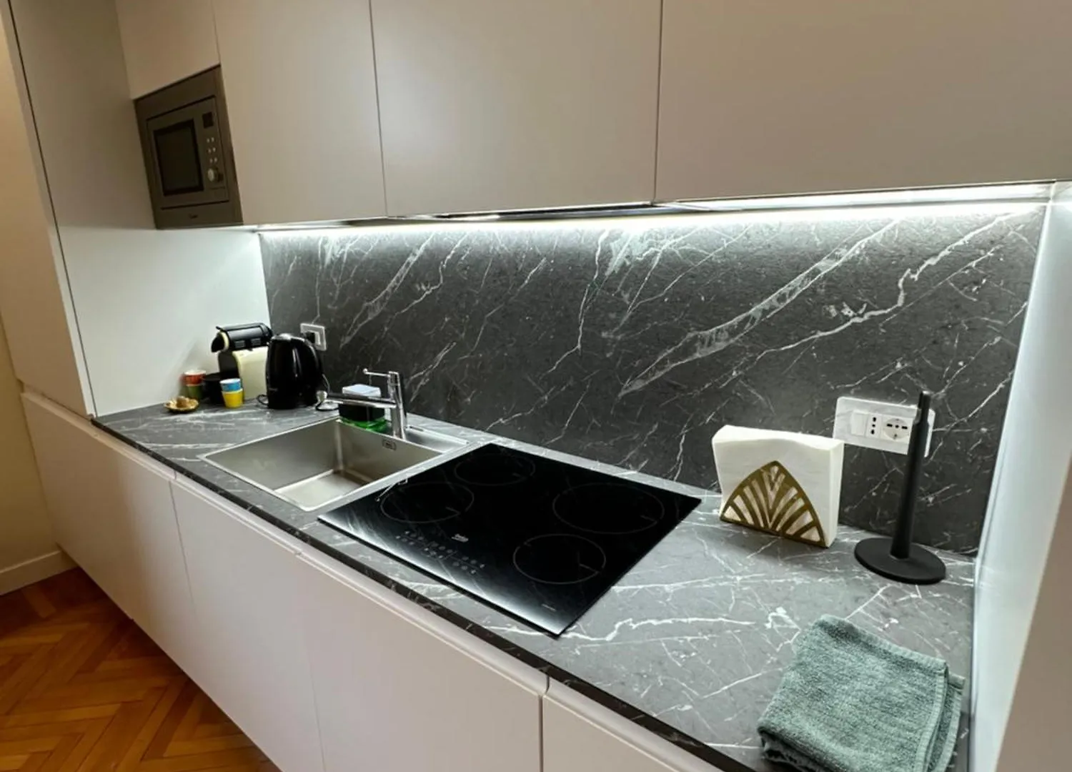 Casa Bella 16 - 8 Min To Metro, 15 Min To Lin Airport, University Area 0*, Milan
