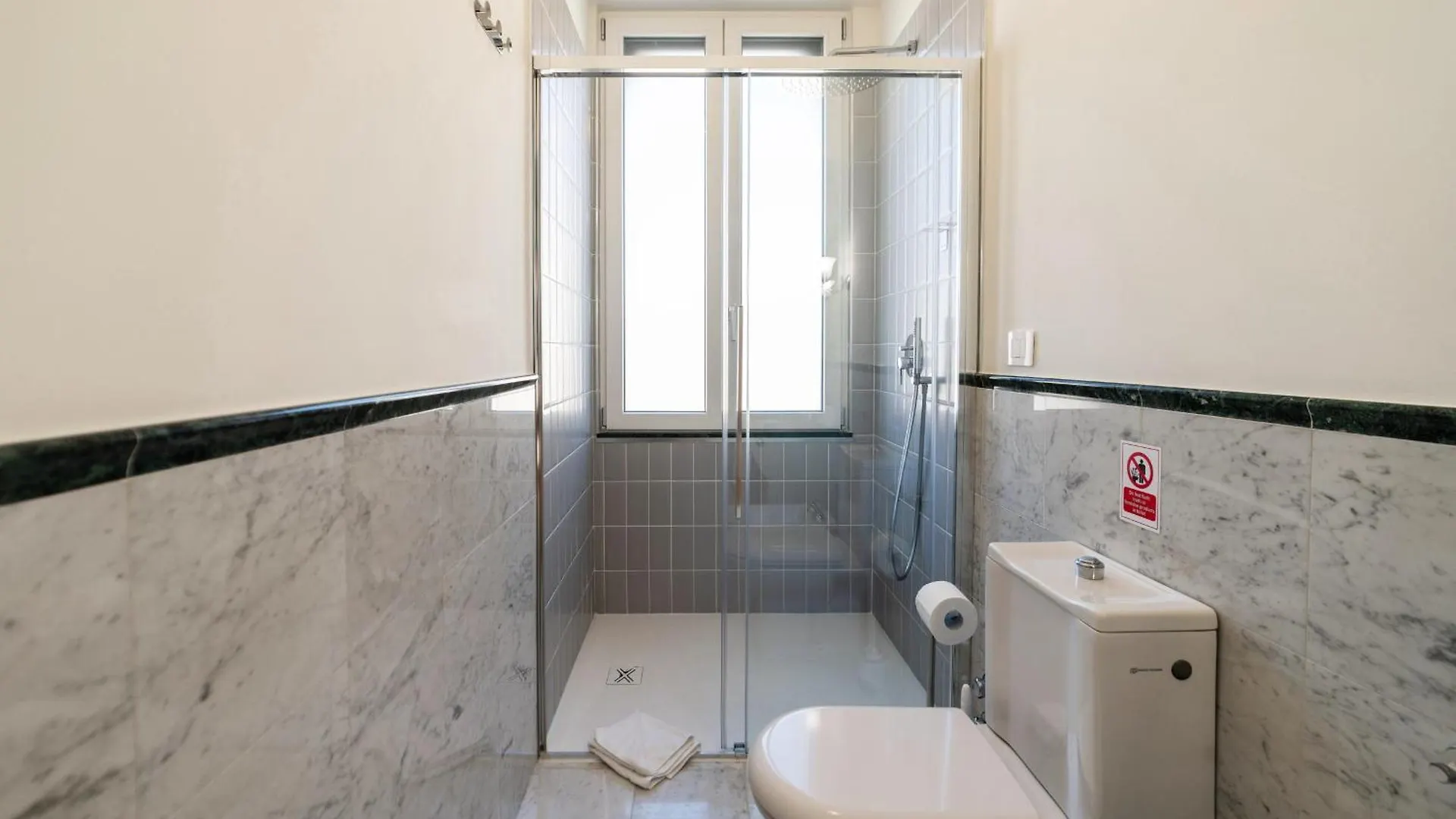 Casa Bella 16 - 8 Min To Metro, 15 Min To Lin Airport, University Area Milan