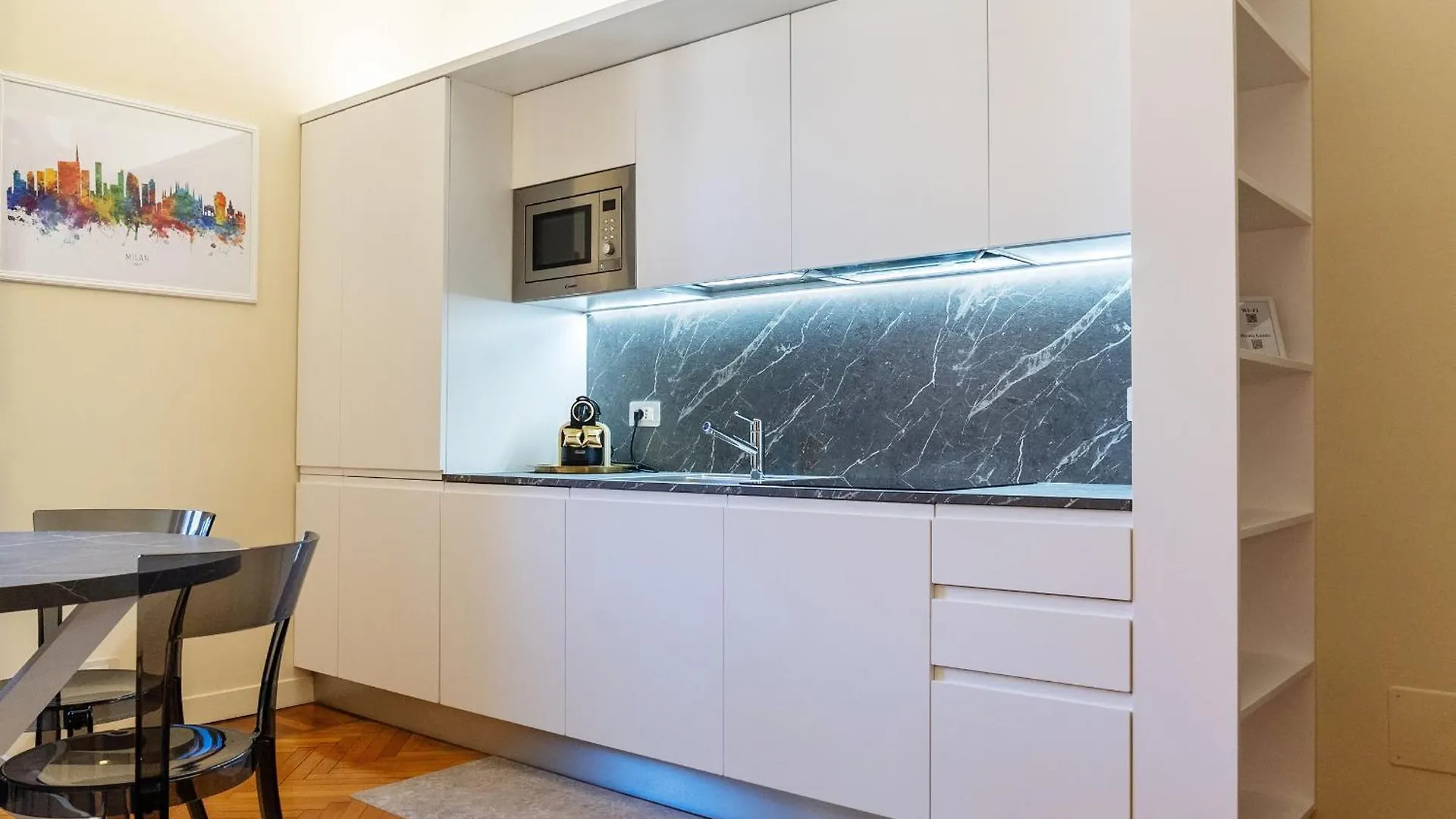 Casa Bella 16 - 8 Min To Metro, 15 Min To Lin Airport, University Area Milano